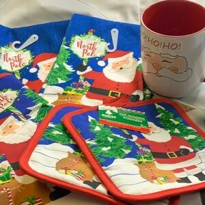 Bundle potholders, omit and two towels